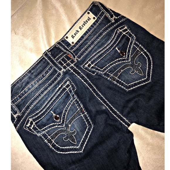 jeans with diamonds on them